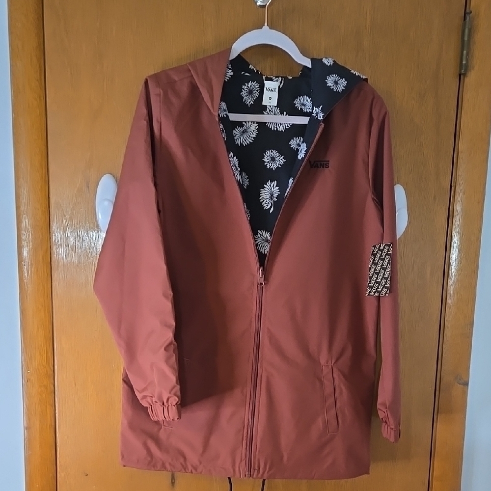 NWT, Vans Women's Rust Jacket Size XS.